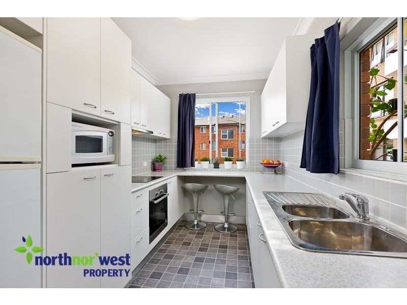 10/8 Bank Street, Meadowbank NSW 2114