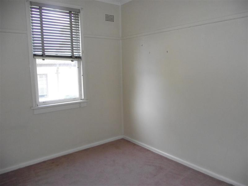 8A Oldfield Road, Seven Hills NSW 2147