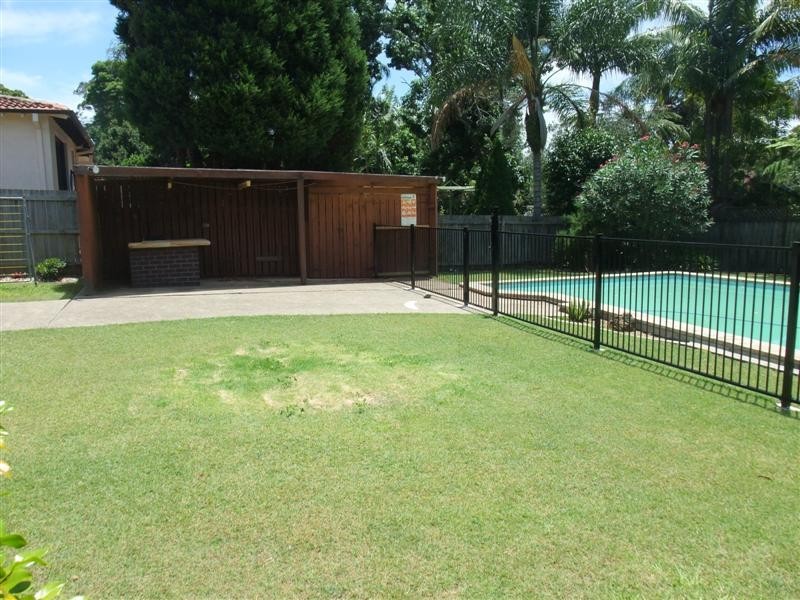 12 Howard Place, North Epping NSW 2121