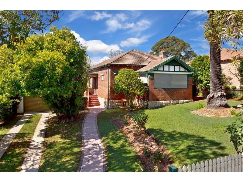 10 Chesterfield Road, Epping NSW 2121