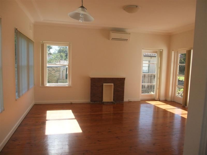 14 Salter Crescent, Denistone East NSW 2112