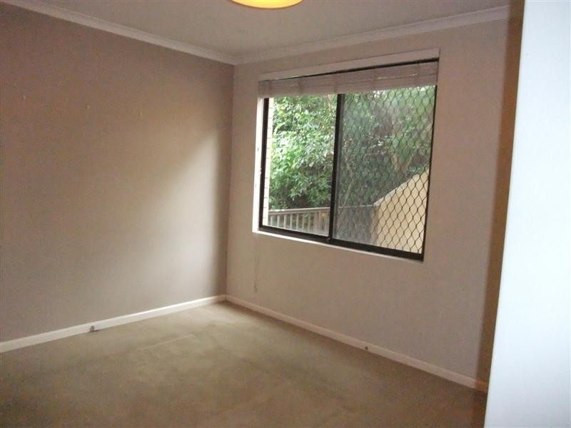 2/608 Blaxland Road, Eastwood NSW 2122