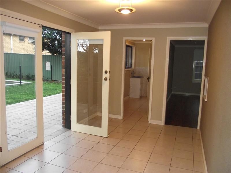 11 Sandler Avenue, North Rocks NSW 2151