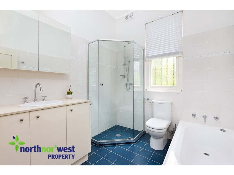 17 Hillview Road, Eastwood NSW 2122