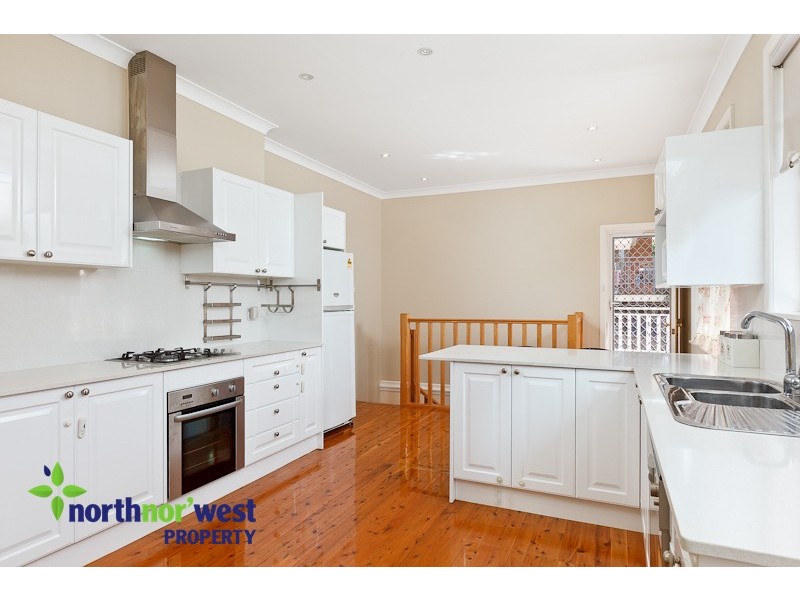 33 Pennant Parade, Carlingford NSW 2118
