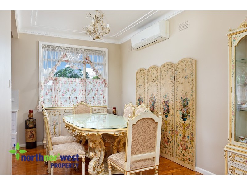 33 Pennant Parade, Carlingford NSW 2118