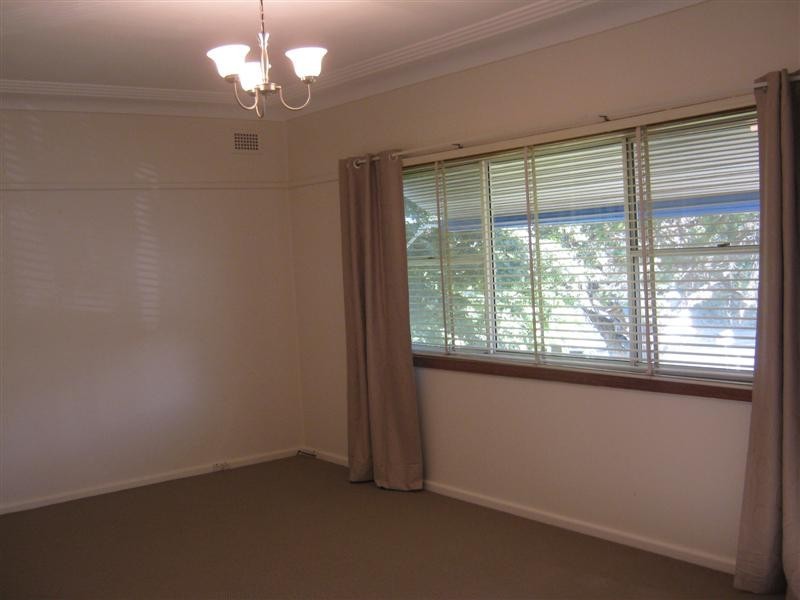 29 Broadoaks Street, Ermington NSW 2115