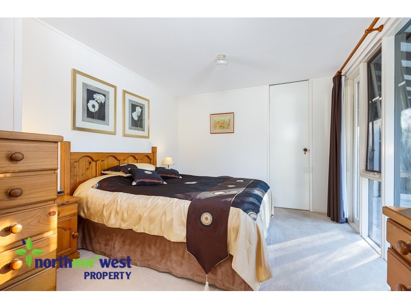 12 Hancey Avenue, North Rocks NSW 2151