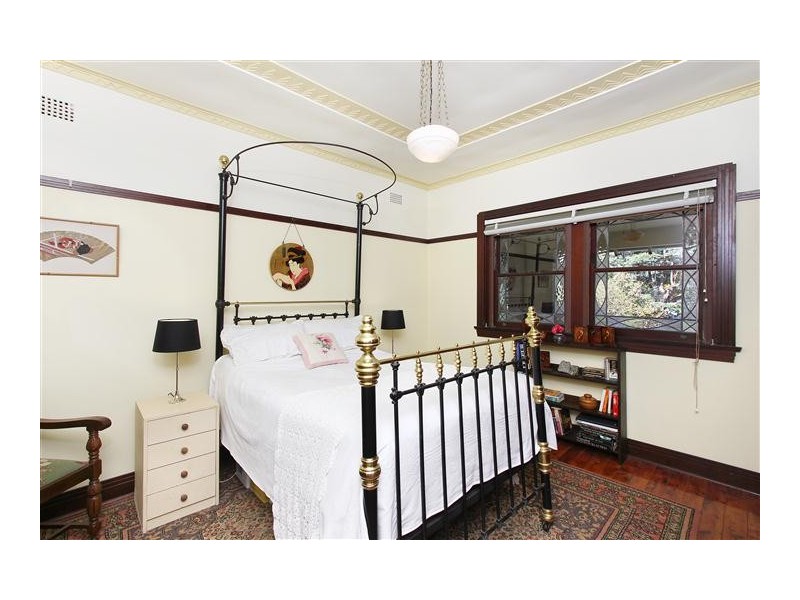27 Boronia AVENUE, Epping NSW 2121