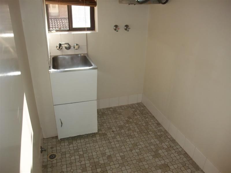 13/2 Carlisle Close, Macquarie Park NSW 2113