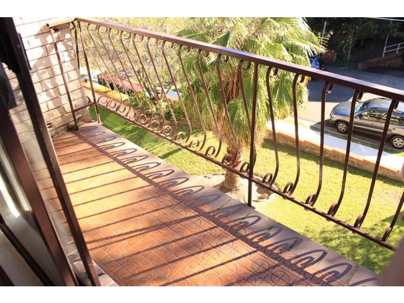 12/22 Linsley Street, Gladesville NSW 2111