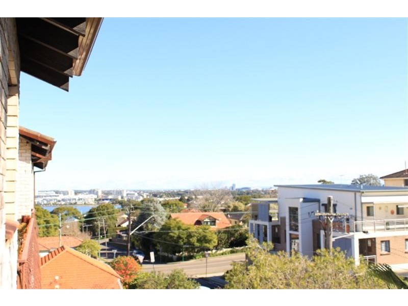 12/22 Linsley Street, Gladesville NSW 2111