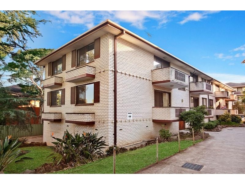 2/28 Wigram Street, Harris Park NSW 2150