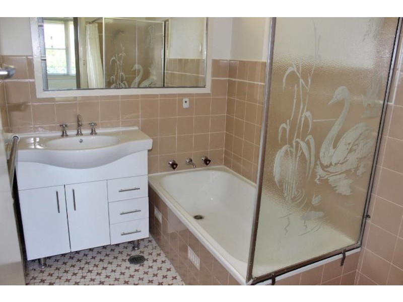 8 Blackburn Avenue, North Rocks NSW 2151