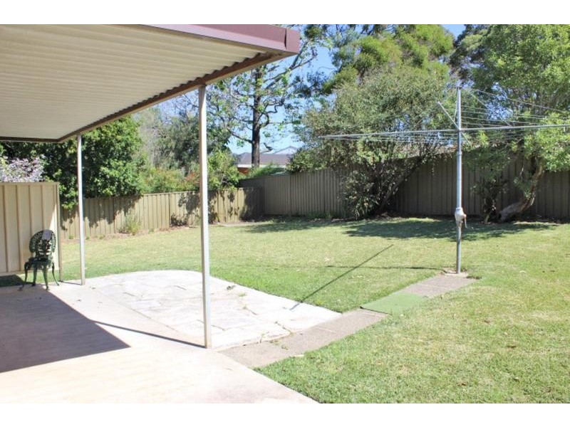 8 Blackburn Avenue, North Rocks NSW 2151