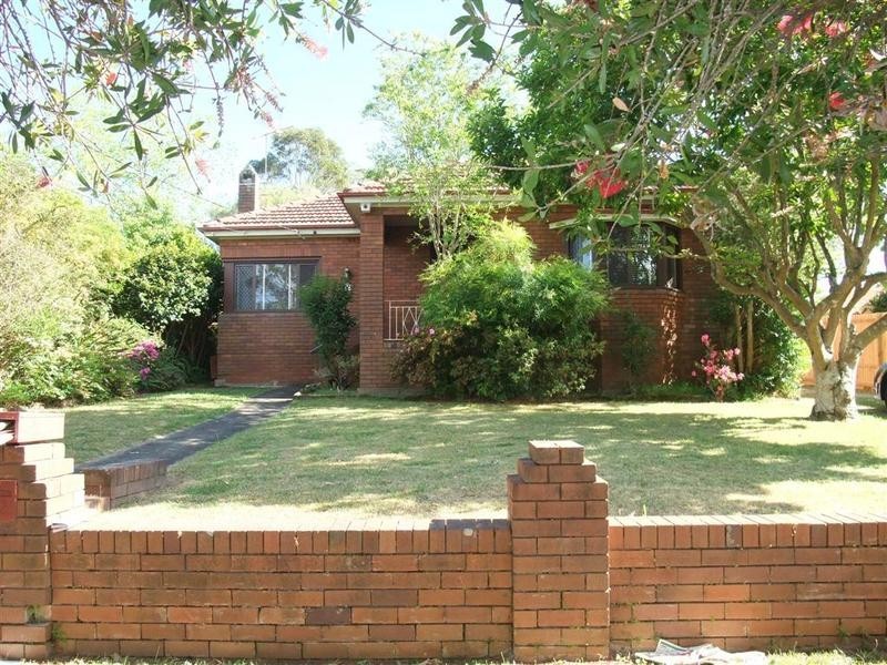 2 Rosen Street, Epping NSW 2121