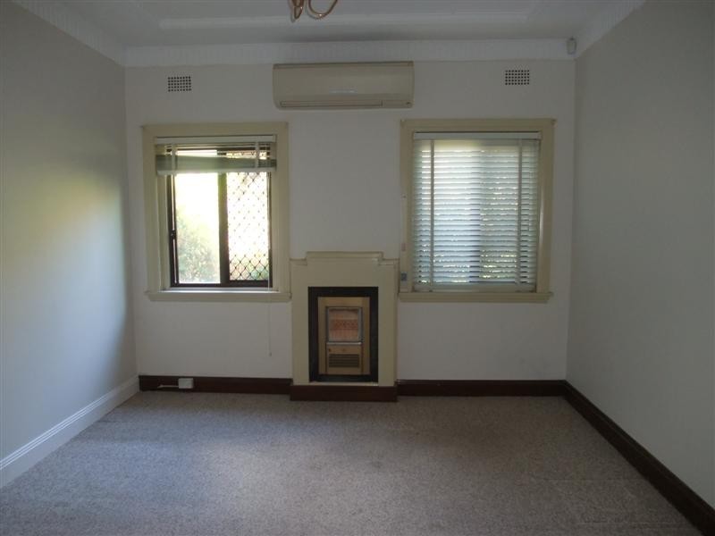 2 Rosen Street, Epping NSW 2121