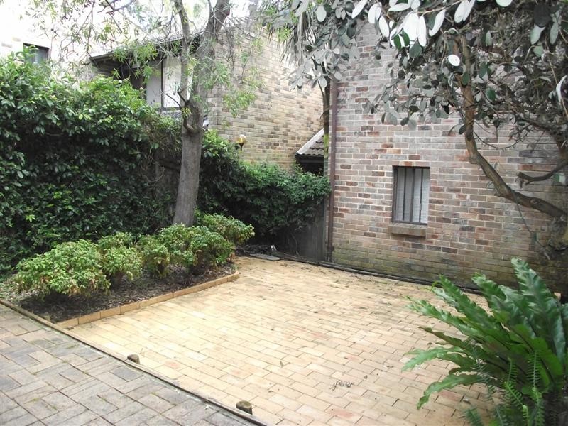 9/26 Busaco Road, Marsfield NSW 2122