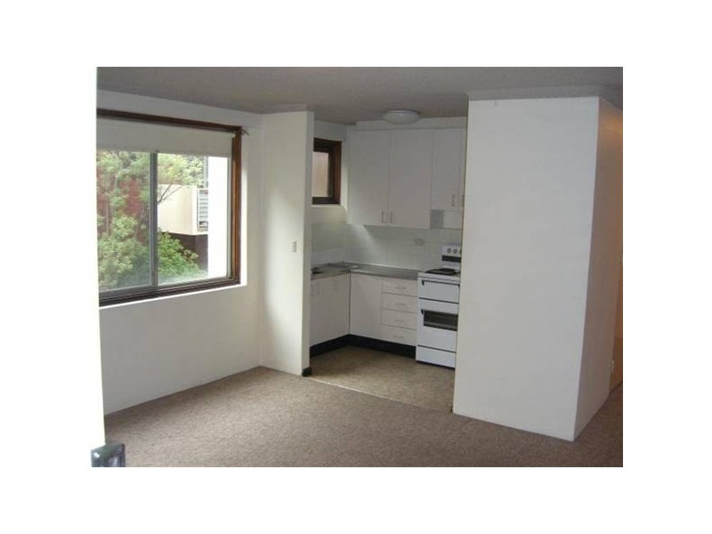 1/52 Meadow Crescent, Meadowbank NSW 2114