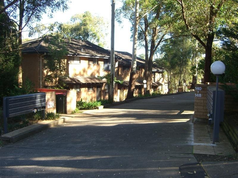 33/140 Crimea Road, Marsfield NSW 2122