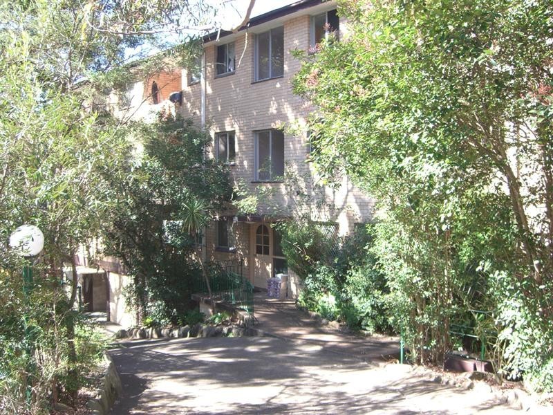 13/10 Lachlan Avenue, North Ryde NSW 2113