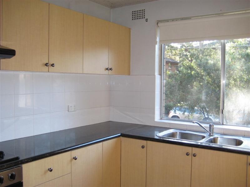 8/17 Ball Avenue, Eastwood NSW 2122