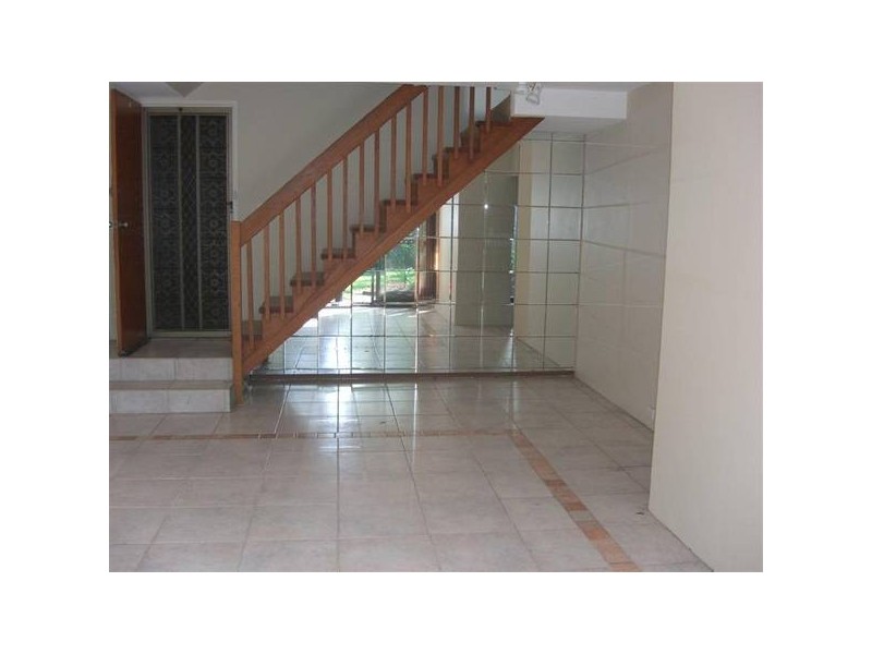 16/26 Busaco Road, Marsfield NSW 2122