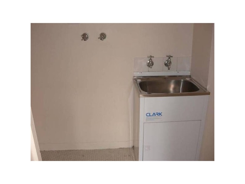 13/8 Bank Street, Meadowbank NSW 2114