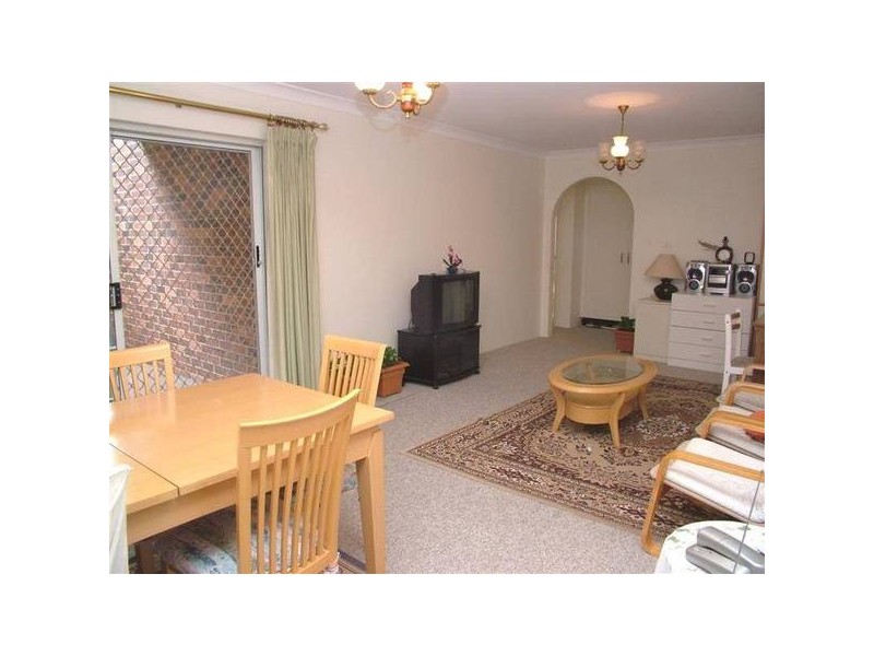 2/37-39 Doomben Avenue, Eastwood NSW 2122