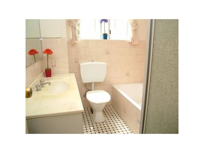 2/37-39 Doomben Avenue, Eastwood NSW 2122