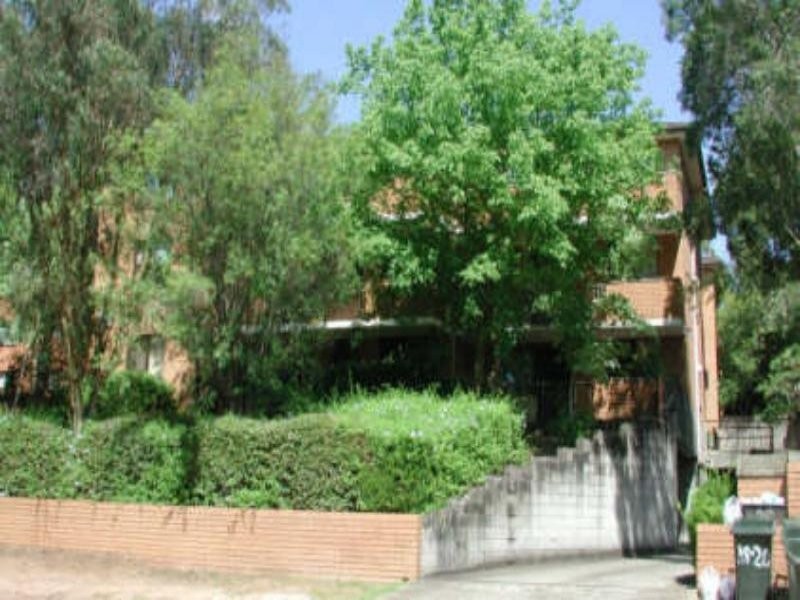 2/18 Doomben Avenue, Eastwood NSW 2122