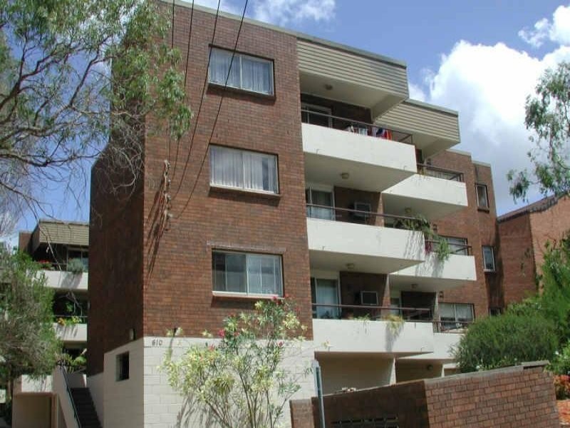 2/610 Blaxland Road, Eastwood NSW 2122