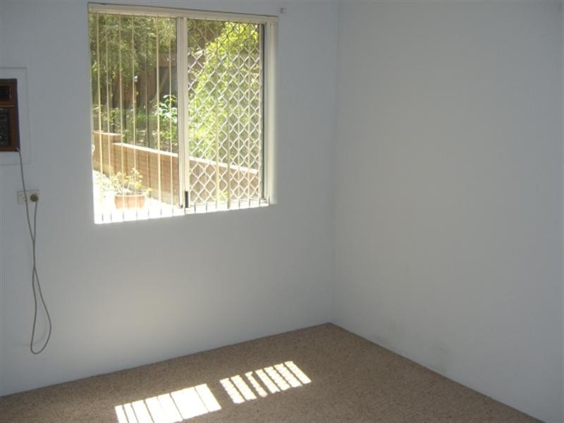 2/610 Blaxland Road, Eastwood NSW 2122