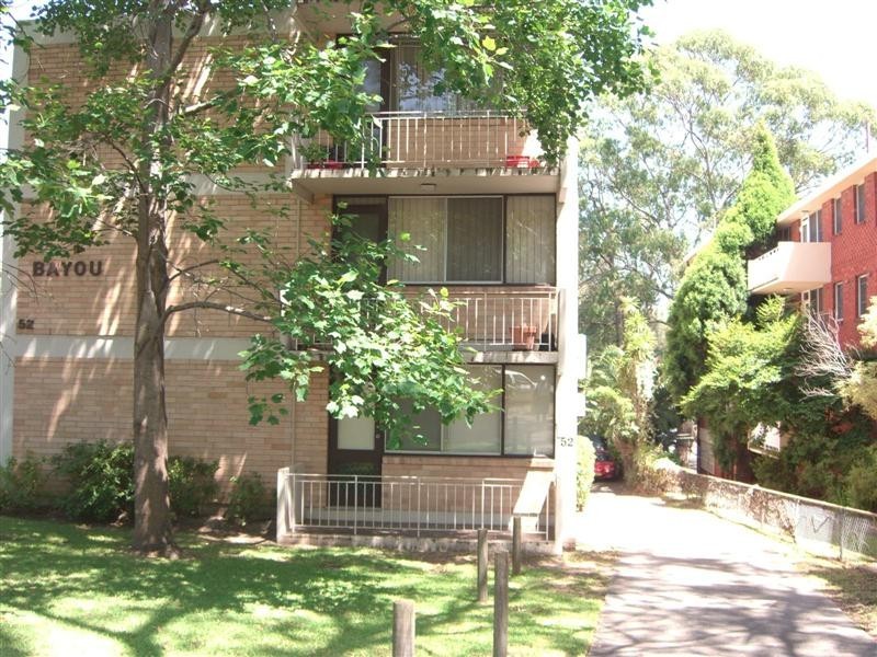 15/52 Meadow Crescent, Meadowbank NSW 2114