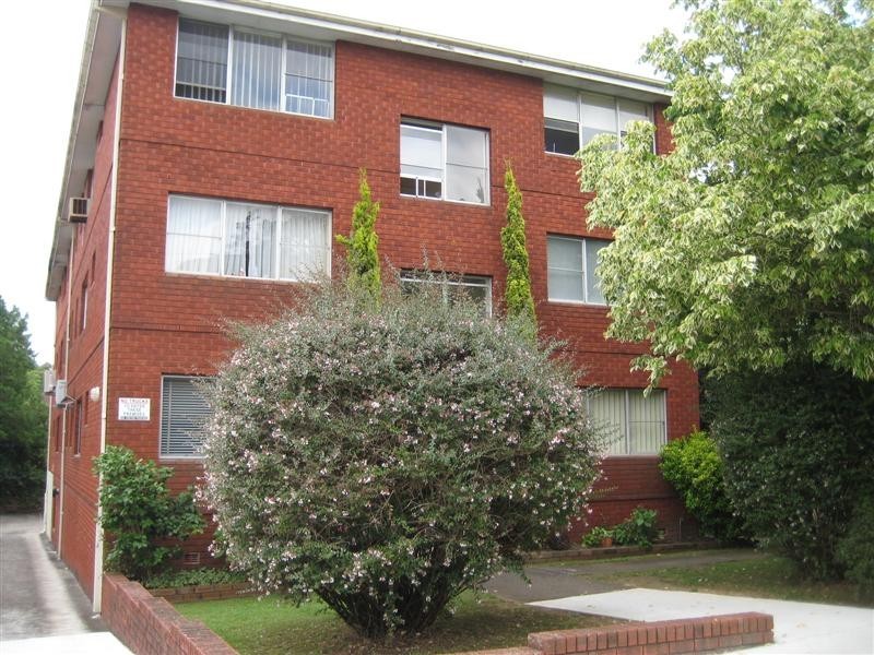 13/12 May Street, Eastwood NSW 2122