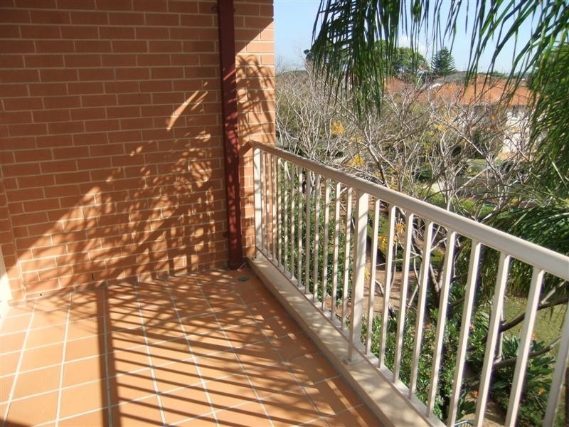 15/1-11 Lancaster Drive, Marsfield NSW 2122