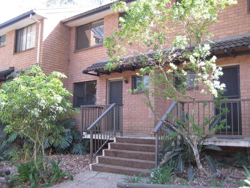 2/140 Crimea Road, Marsfield NSW 2122