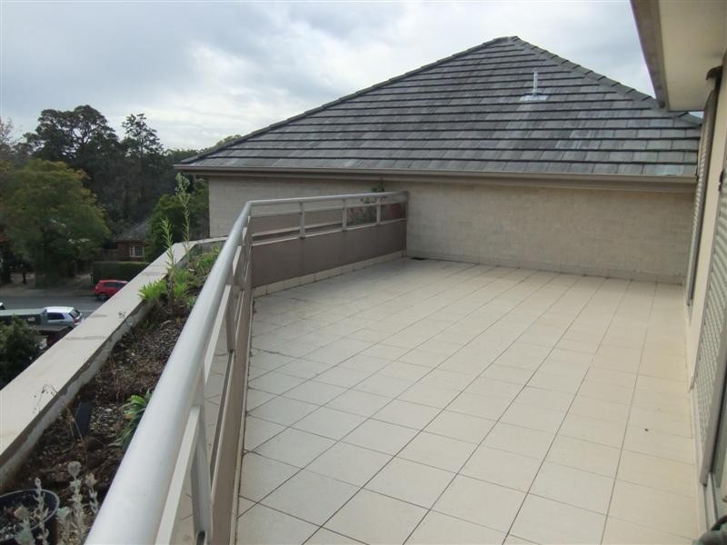 10/20 Essex Street, Epping NSW 2121