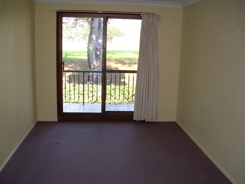 23/13 Busaco Road, Marsfield NSW 2122