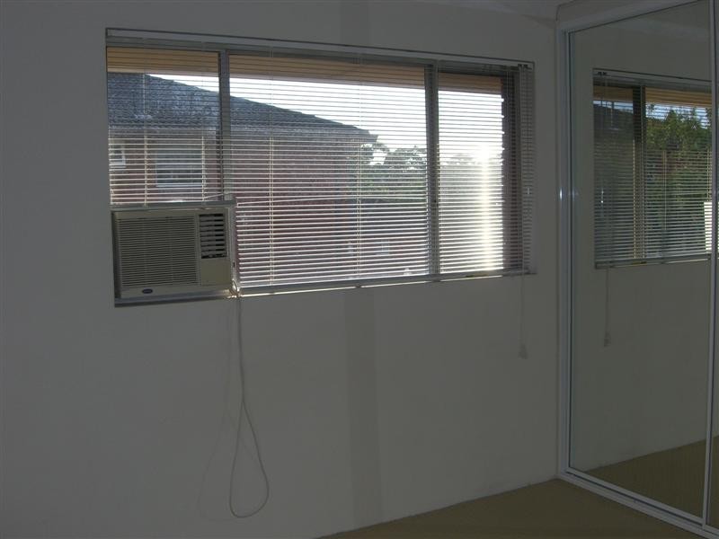 8/584 Blaxland Road, Eastwood NSW 2122