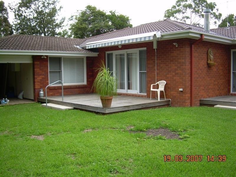 10 Brucedale Drive, Baulkham Hills NSW 2153