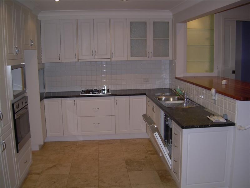 10 Brucedale Drive, Baulkham Hills NSW 2153