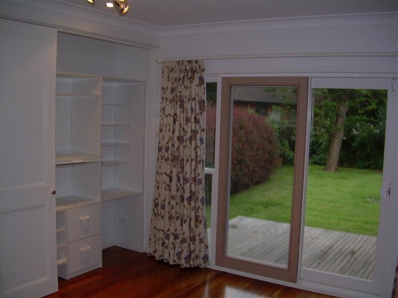 10 Brucedale Drive, Baulkham Hills NSW 2153