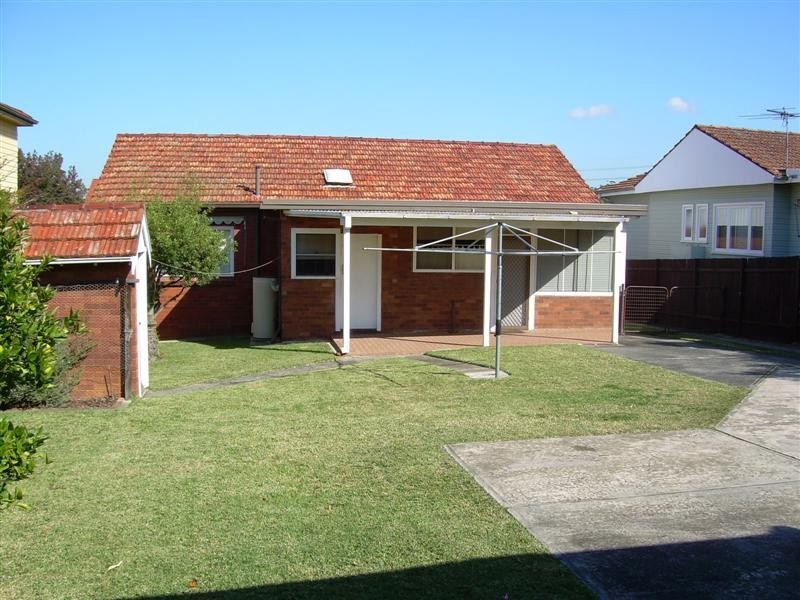 35 Ronald Avenue, Ryde NSW 2112