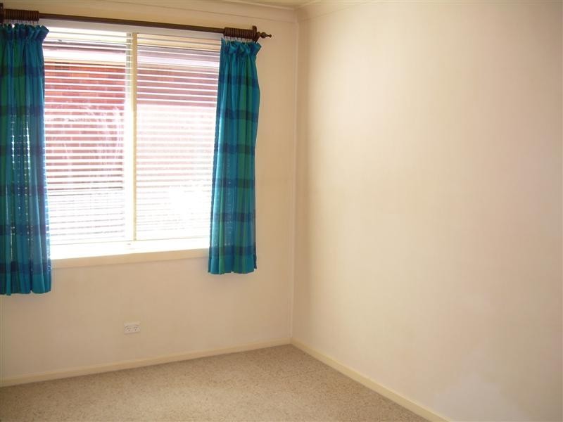 1/33 Pennant Avenue, Denistone East NSW 2112