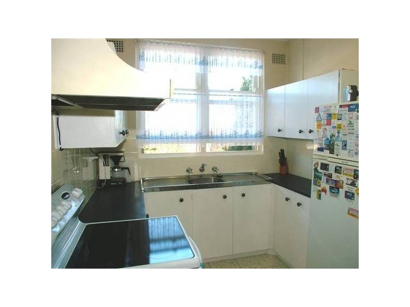 East Parade, Eastwood NSW 2122