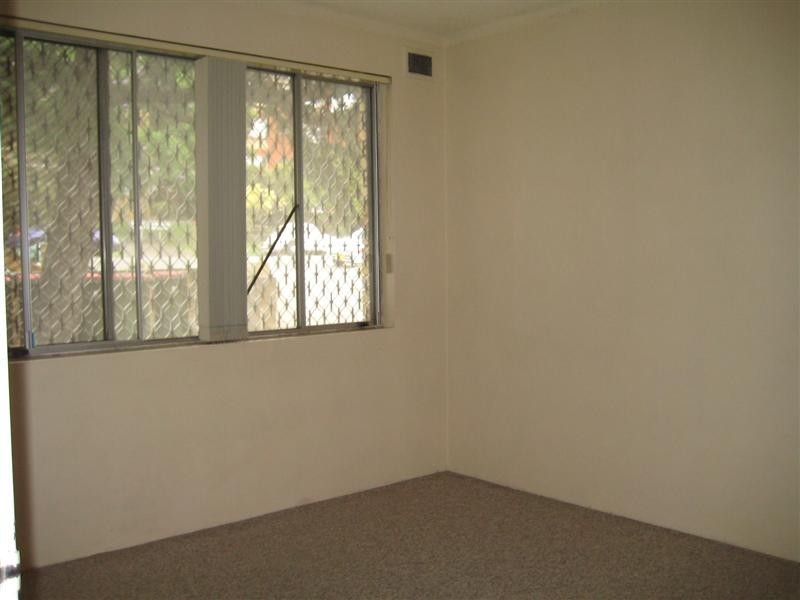 2/7 Curzon Street, Ryde NSW 2112