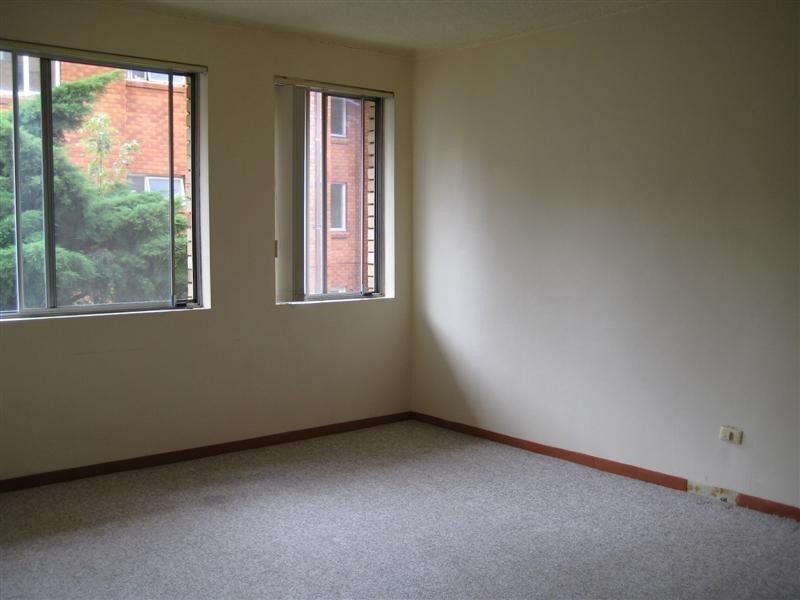 2/7 Curzon Street, Ryde NSW 2112