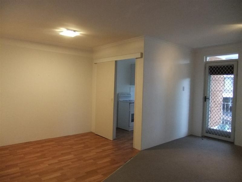 8/3 Aeolus Avenue, Ryde NSW 2112