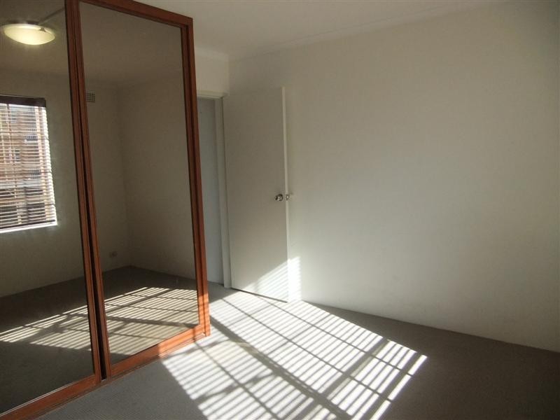 8/3 Aeolus Avenue, Ryde NSW 2112